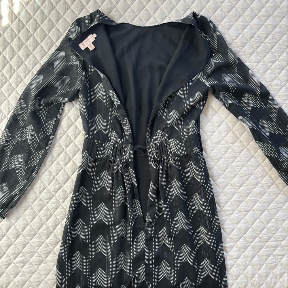 Ted Baker London Aselli Atlas Midi Dress - Picture 9 of 10